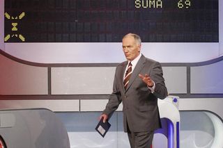 Karol Strasburger od 30. lat prowadzi Familiadę. Wskazał, kto mógłby go zastąpić