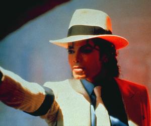 Michael Jackson UKRYTY w ciele tego mężczyzny. Internauci wmurowani po tym co usłyszeli!