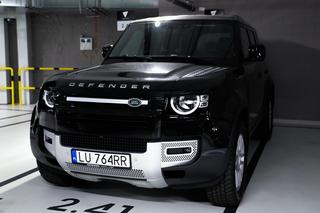 Straż Ochrony Kolei kupiła luksusowe Land Rovery za milion złotych. Mamy zdjęcia