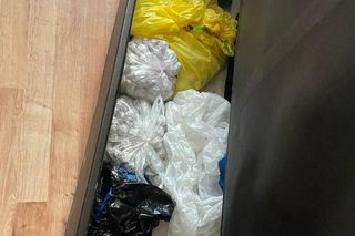 Zatrzymali sześćdziesięciolatka. 9 kg narkotyków chował w kanapie