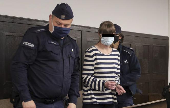 Podpaliła kochanka i patrzyła, jak płonie