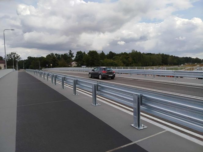 Nowy wiadukt na A2 w ciągu ul. Domanickiej w Siedlcach jest już otwarty i przejezdny