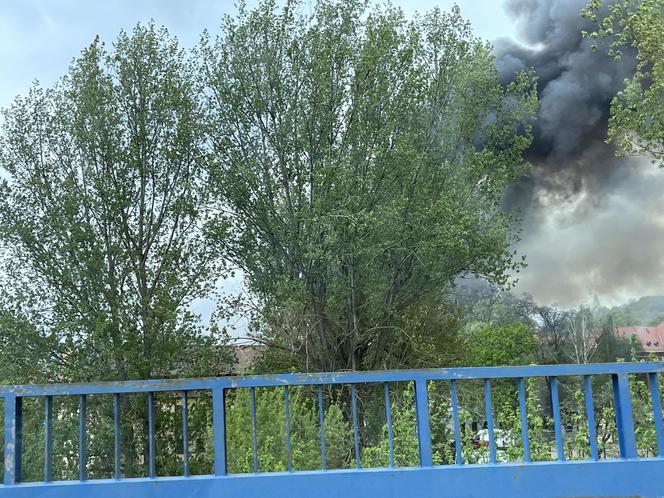 Pożar dachu budynku Akademii w Gorzowie