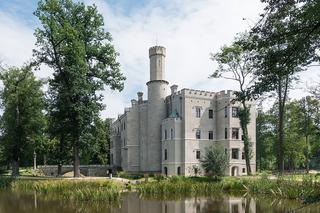 Hotel-zamek. W których polskich zamkach można spać?