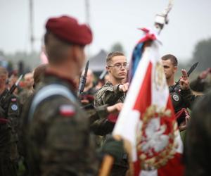 Świętowali żołnierze 6. Brygady Powietrznodesantowej. I inni spadochroniarze również