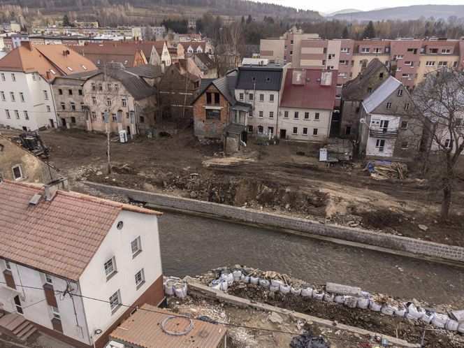 Powodzianie nie myślą o świętach. "Boimy się, że nie przetrwamy zimy"