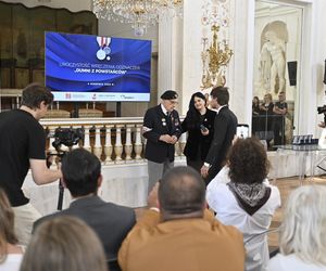 Dziennikarka Super Expressu Izabela Kraj odznaczona medalem Dumni z Powstańców