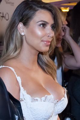 Kim Kardashian (3)