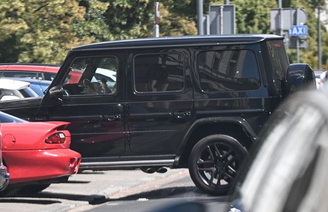 Ewa Chodakowska je lody w upalny dzień