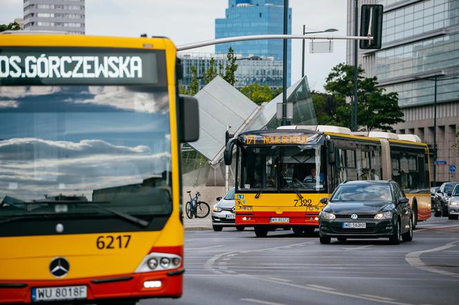 Komunikacja miejska w Warszawie