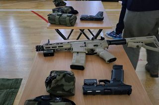 Takiej inwestycji jeszcze nie było. W Olsztynie otwarto pierwszą wirtualną strzelnicę