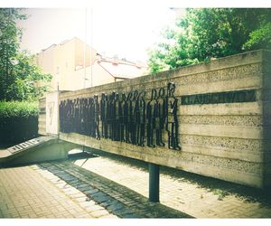 Pomnik upamiętniający pierwszy transport do KL Auschwitz