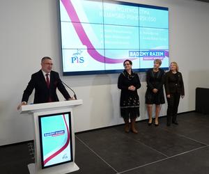 Adrian Mól kandydatem na prezydenta Torunia. Ekipa PiS przedstawiła skład na wybory samorządowe