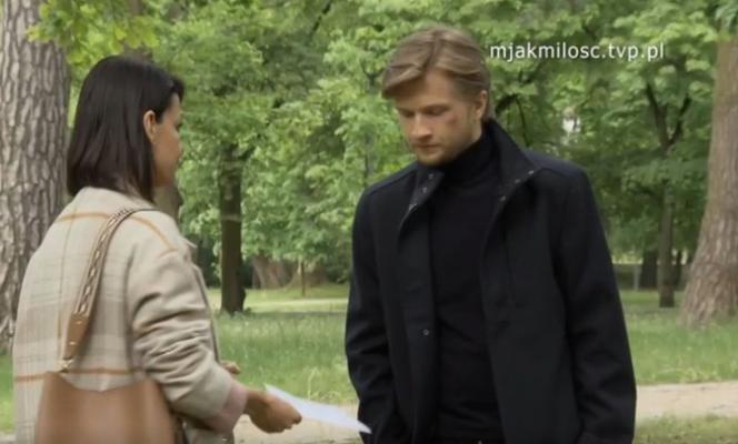 M jak miłość odc. 1602. Patrycja (Alżbeta Lenska), Łukasz (Jakub Józefowicz)
