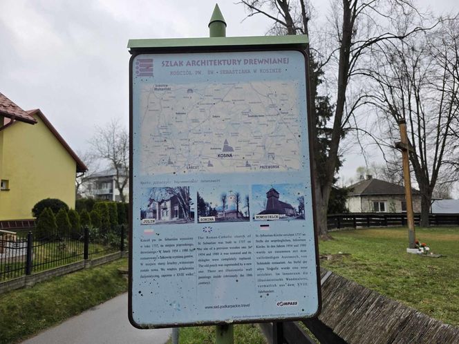Zabytkowy kościół św. Sebastiana w Kosinie