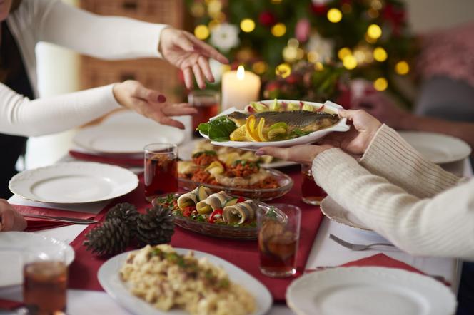 Czarna lista świątecznych potraw. Uważaj, jeśli cierpisz na dnę moczanową, migreny lub alergie
