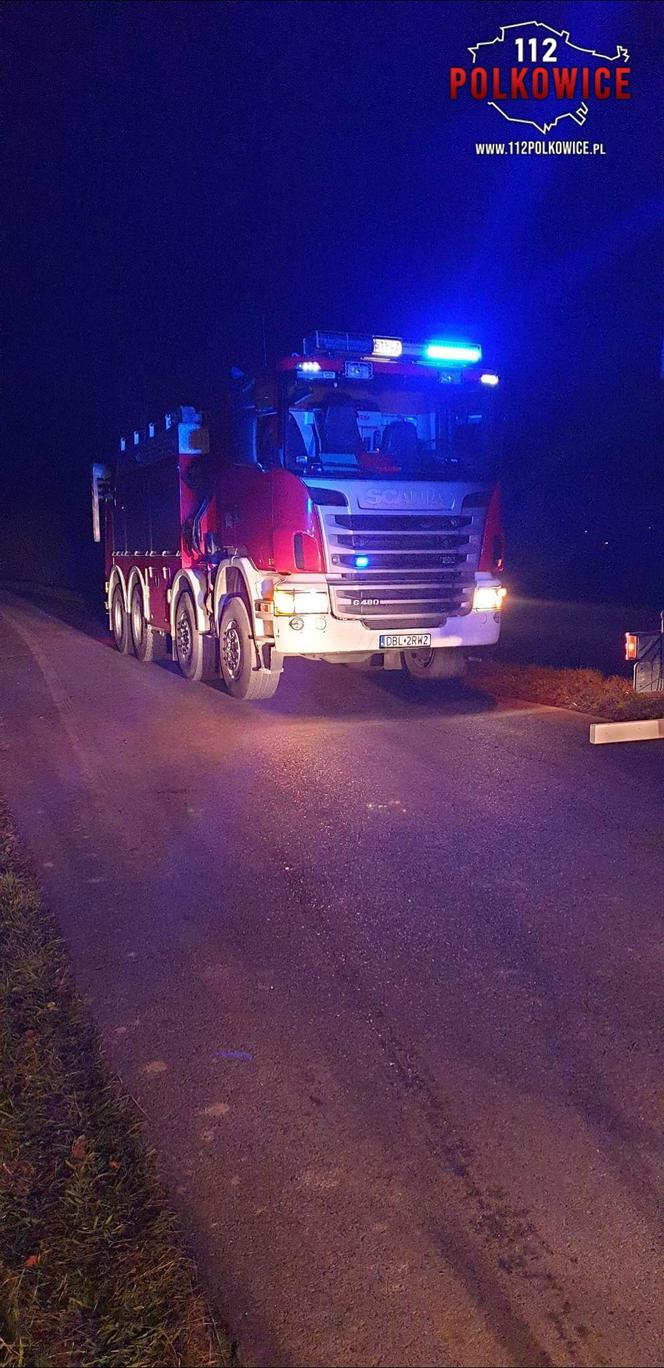 Ścinawa. Tragiczny wypadek autobusu na przejeździe kolejowym. Zginął kierowca