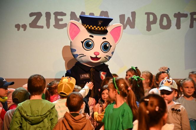 Strażnicy miejscy ze Świdnika mają nową koleżankę. Zaprojektowała ją 7-letnia Ola