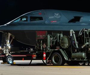 Bombowiec B-2