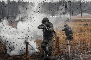 Straty Rosji w Ukrainie rosną lawinowo. Moskwa traci więcej żołnierzy, niż jest w stanie rekrutować.