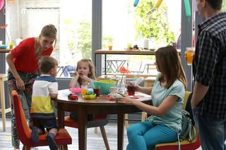 M jak miłość odc. 1403. Jakub Karski (Krzysztof Kwiatkowski), Iza (Adriana Kalska)