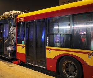 Zderzenie dwóch autobusów miejskich w Warszawie. Są poszkodowani