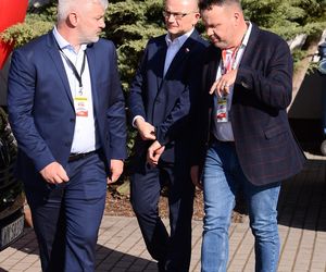 Pierwsi uczestnicy debaty Super Exprssu już na miejscu