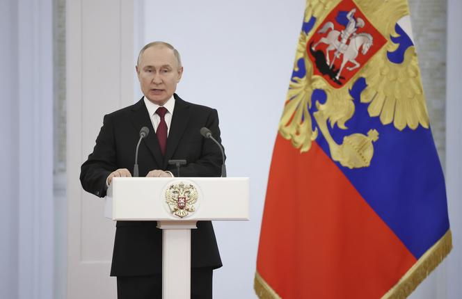  Władimir Putin upił się na spotkaniu z prasą? Chwiał się na nogach, przyznawał sie do zbrodni
