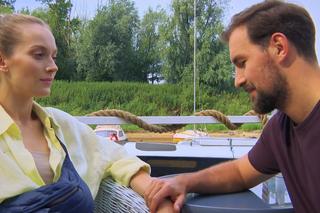 Barwy szczęścia odc. 2745. Renata (Anna Mrozowska), Marcin Kodur (Oskar Stoczyński)