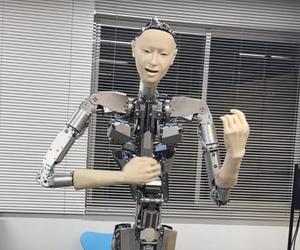 Oto robot, któryzagra z tobą w kalambury! Podłączono go do sztucznej inteligencji