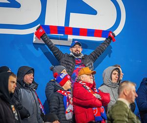 Raków Częstochowa podjął Legie Warszawa. Medaliki znów triumfują