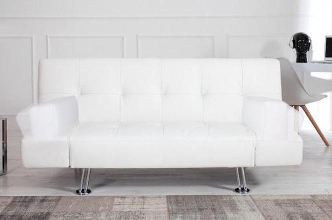 Biała sofa