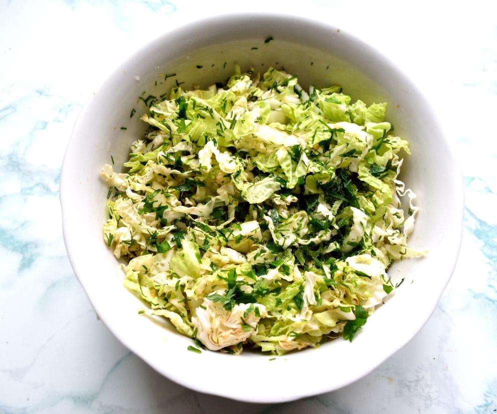 surówka z kapusty pekińskiej