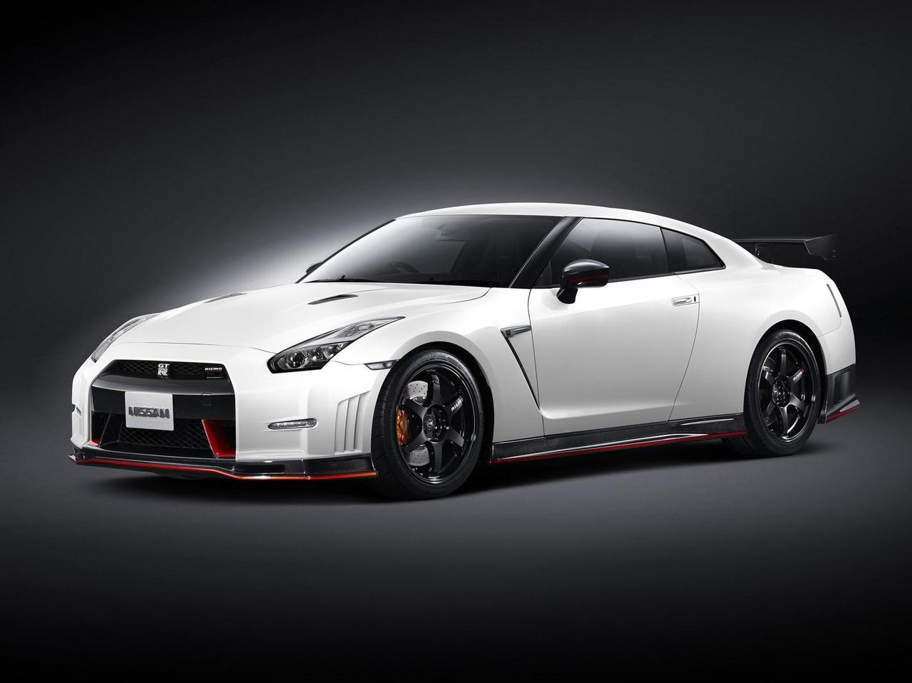 Nissan GT-R Nismo 2015