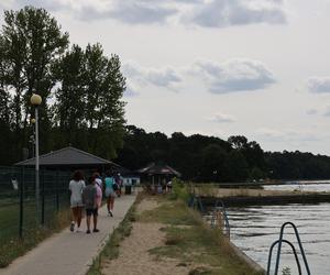 „Plażing i smażing” nad Zalewem Zemborzyckim w Lublinie! Tak się odpoczywa w Lublinie. ZDJĘCIA