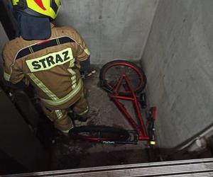 Pomorskie. Chłopiec wpadł pod windę. To mogło skończyć się tragicznie