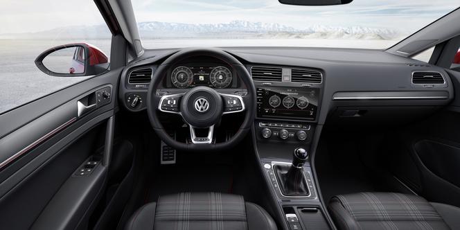 Volkswagen Golf GTI facelifting 2017