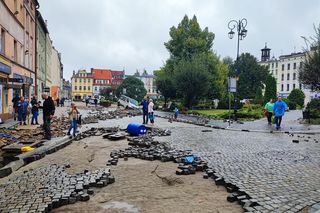 Podkarpacie wspiera powodzian. Służby wojewody apelują. Oto, co jest najpotrzebniejsze 