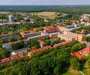 Osiedle A w Tychach i plac świętej Anny