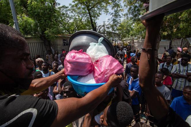 Port-au-Prince, stolica Haiti, opanowana przez gangi