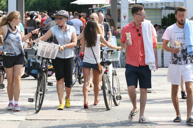 TO SĄ NOGI PANI PREZES !