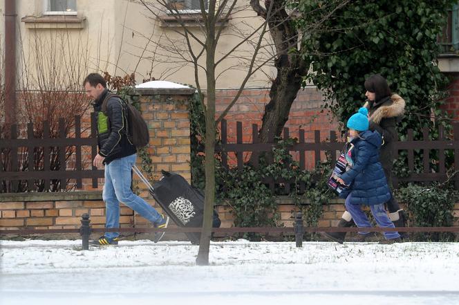 Mąż Kaczyńskiej zabrał dzieci na ferie