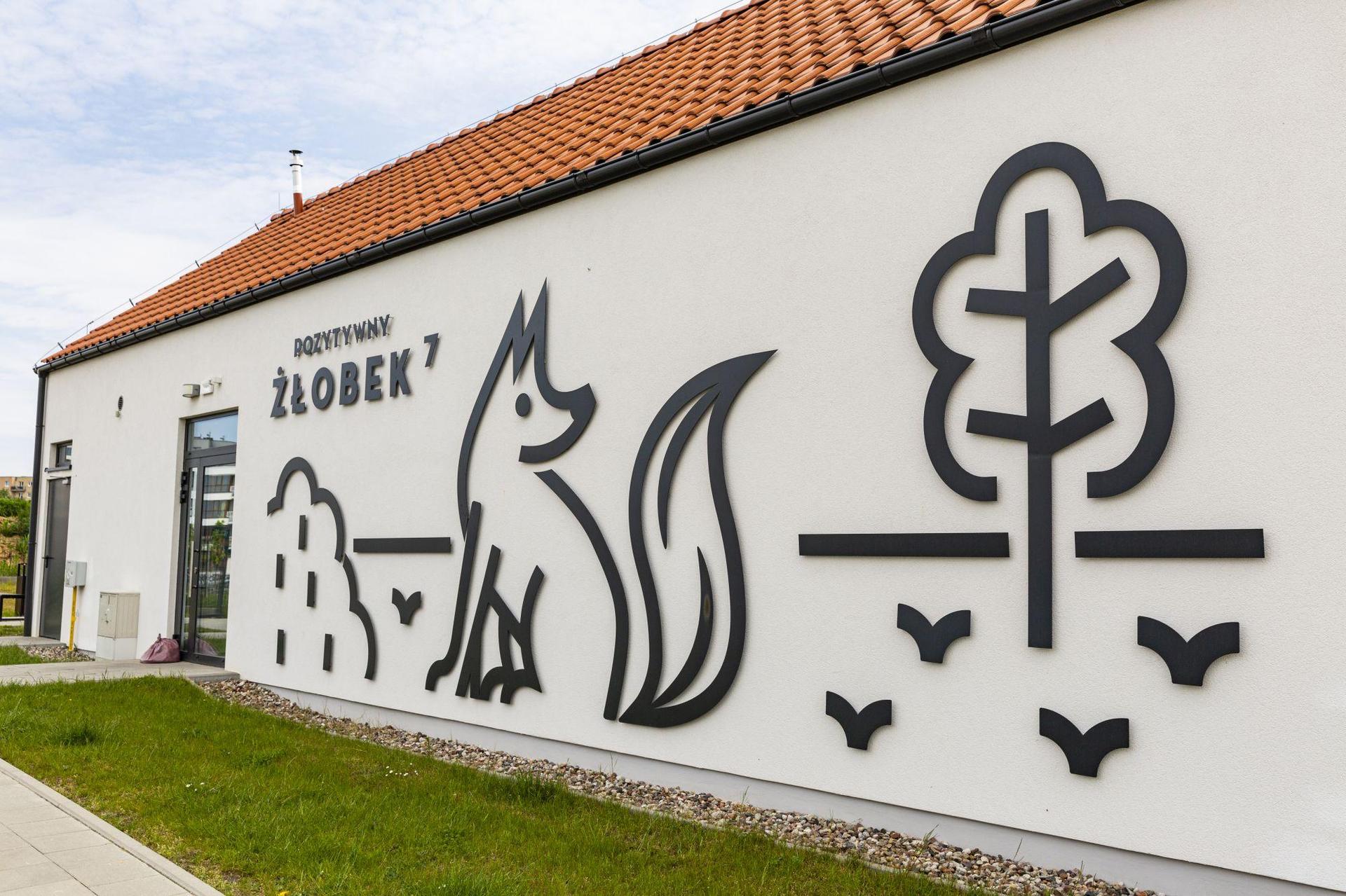 Edukacja estetyczna najmłodszych: metalografiki i murale na trójmiejskich szkołach, przedszkolach, żłobkach