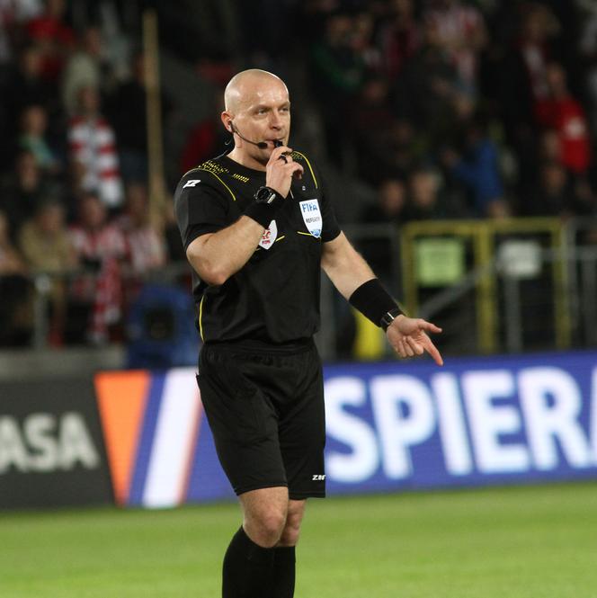 Szymon Marciniak, jeden z najlepszych polskich arbitrów:  Powrót Ekstraklasy? Podpisuję się obiema rękoma!