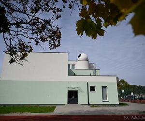 Białystok. Obserwatorium astronomiczne w VII LO