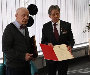 Kolejarz, społecznik, świadek historii! Pan Leon ze Śliwic skończył właśnie 101 lat