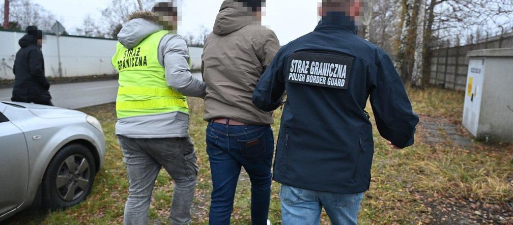 Akcja policji i straży granicznej na Śląsku. Przemyt z USA przez Czechy. Nikt się już nie uśmiechnie