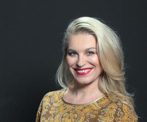 Katarzyna Bonda pokazała mieszkanie. Gabinet pisarki to raj dla miłośników książek
