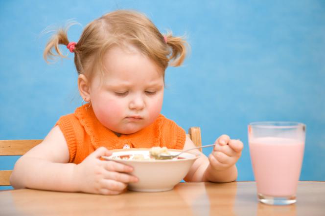 Alergia pokarmowa u dzieci: przyczyny, objawy, zapobieganie