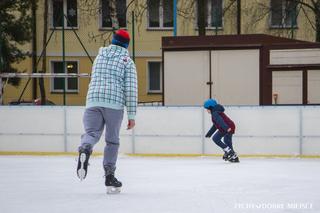 W Tychach wracają lodowiska sezonowe. Sprawdź miejsca i godziny otwarcia